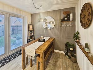 Photo 6- click for photo gallery